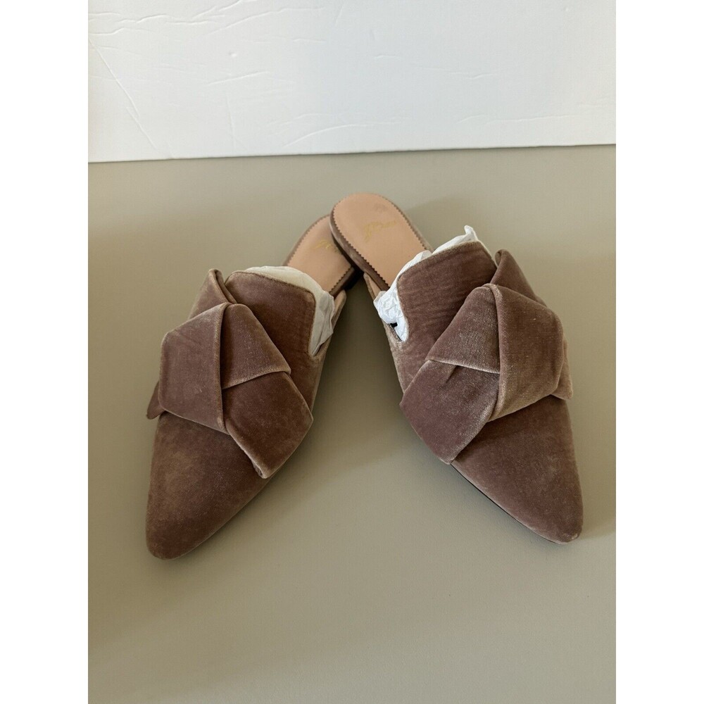 J. Crew Marina Velvet slides Seashell Pink Size 8.5 In Box Style K0010